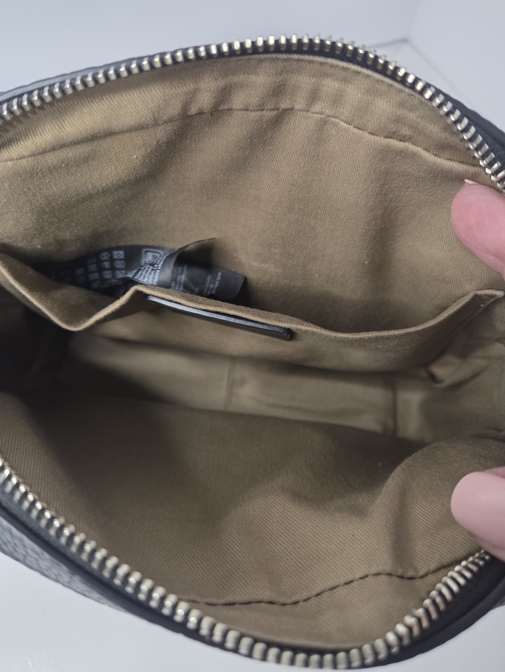 ALLSAINTS captain Black Pebbled Leather Crossbody Bag EUC minimalist classic - Picture 4 of 13